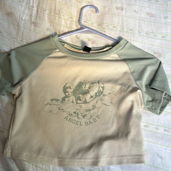 SHEIN crop tops - Picture 1 of 1